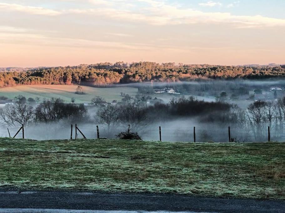Gite Aux Bois D'En Temps Lunas  Zewnętrze zdjęcie